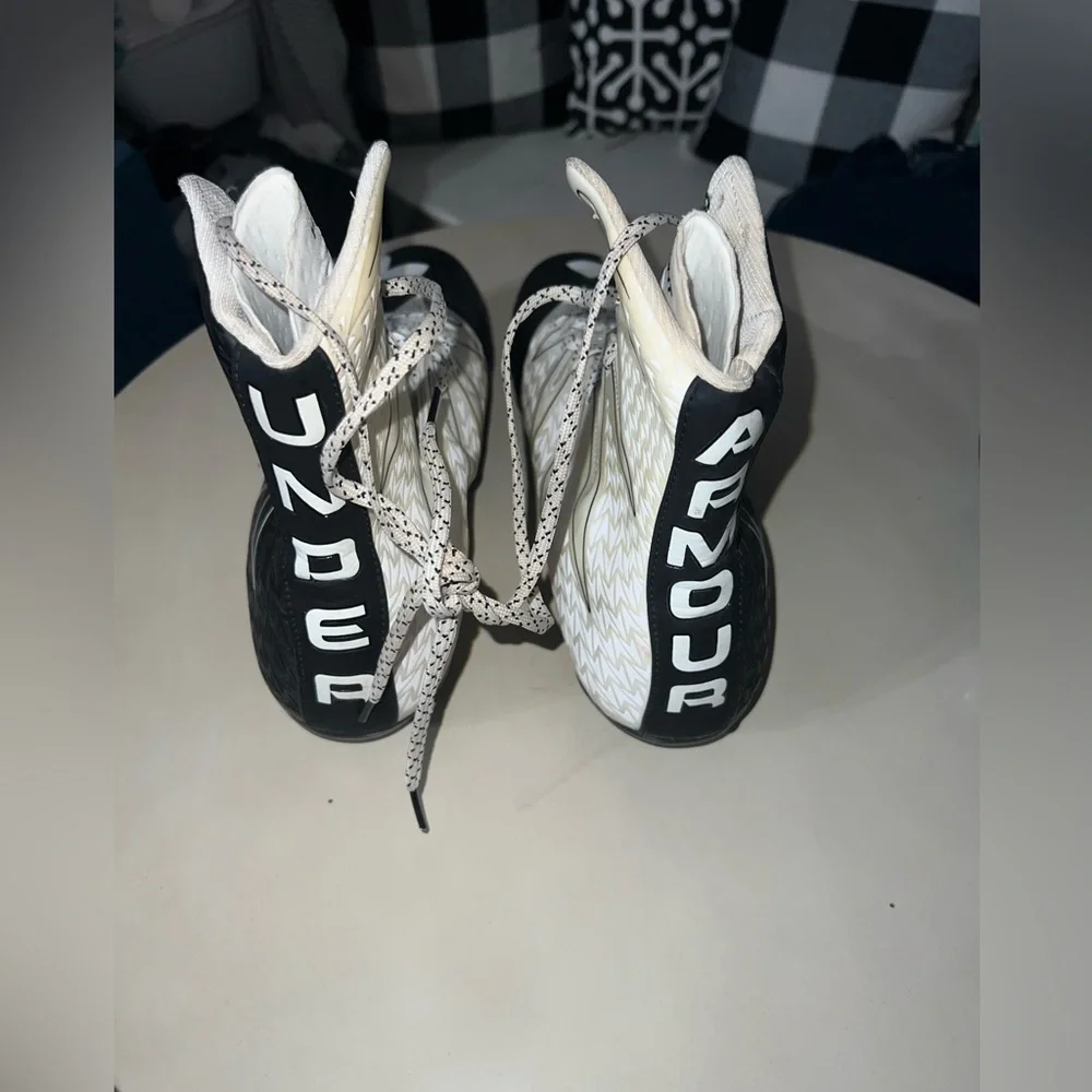 Under‎ Armour Mens Football Cleats
